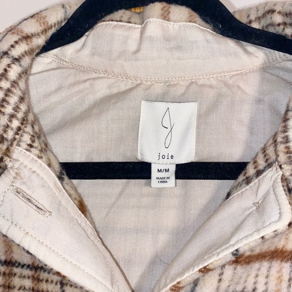 Fall jacket size medium!! - Picture 2 of 2